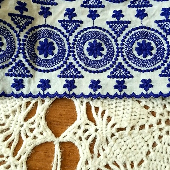 Zara NWOT Embroidered Mediterranean Style Shorts - Picture 7 of 9